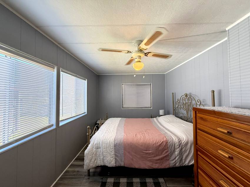 49 Colony Dr a Ellenton, FL Mobile or Manufactured Home for Sale